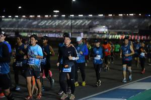 BIB: 100, 206, 2045, 40108, 42492, 44685
                            <button type="button" onclick="openModal(10583470)" class="btn btn-primary btn-sm float-right btn-popup" data-toggle="modal" data-target=".modal-high-quality">
                        <i class="fas fa-shopping-cart"></i> Add to Cart
                    </button>
                                            <button type="button" onclick="isThisMe(10583470, true)" class="btn btn-success btn-sm float-right btn-popup btn-isme hidden" data-toggle="tooltip" data-placement="bottom" title="นี่คือรูปของคุณใช่ไหม คลิกที่นี่เพื่อเอาเข้าอัลบั้ม">
                        <i class="fas fa-plus"></i> Add to album
                    </button>
                    <button type="button" onclick="isThisMe(10583470, false)" class="btn btn-warning btn-sm float-right btn-popup btn-isnotme hidden">
                        <i class="fas fa-ban"></i> Remove from album
                    </button>